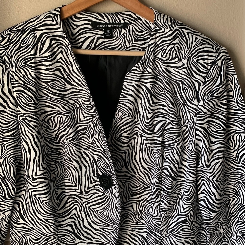 BRIGGS NEW YORK Animal Print 3/4 Sleeve Jacket